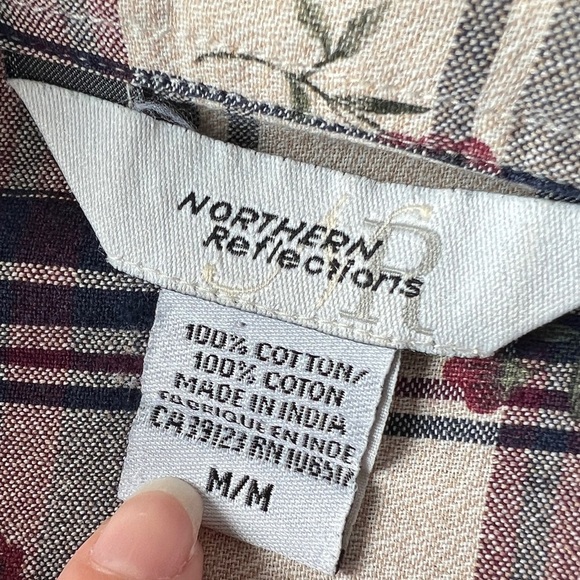 Northern Reflections Womens Cabin Core Floral Plaid Button Up Shirt Country M - Picture 5 of 10